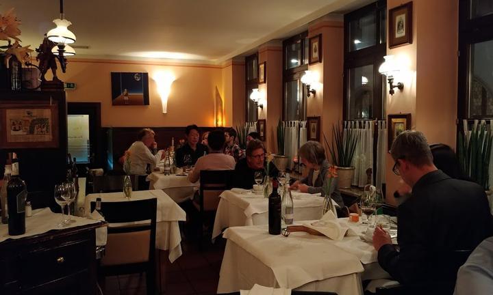 Osteria Der  Katzlmacher